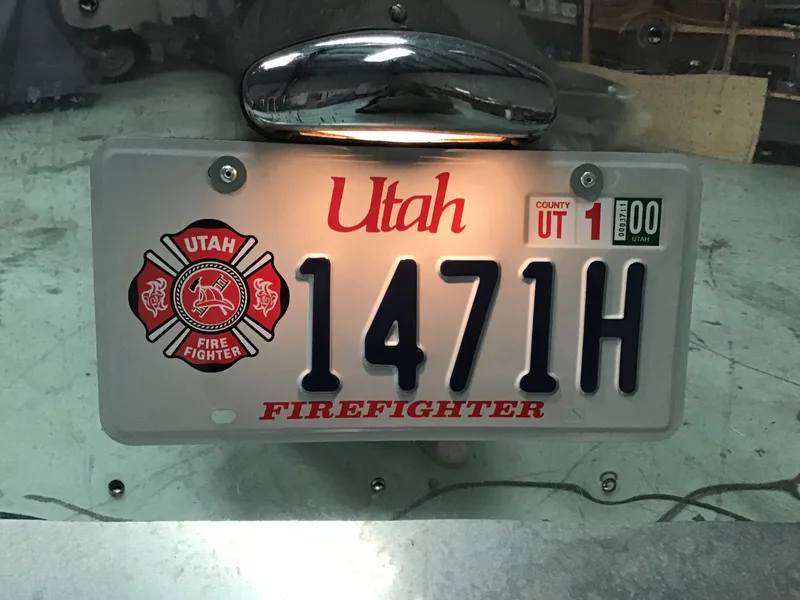 Souvenir du pays natale de notre Airstream, une plaque d'immatriculation de l'Utah.